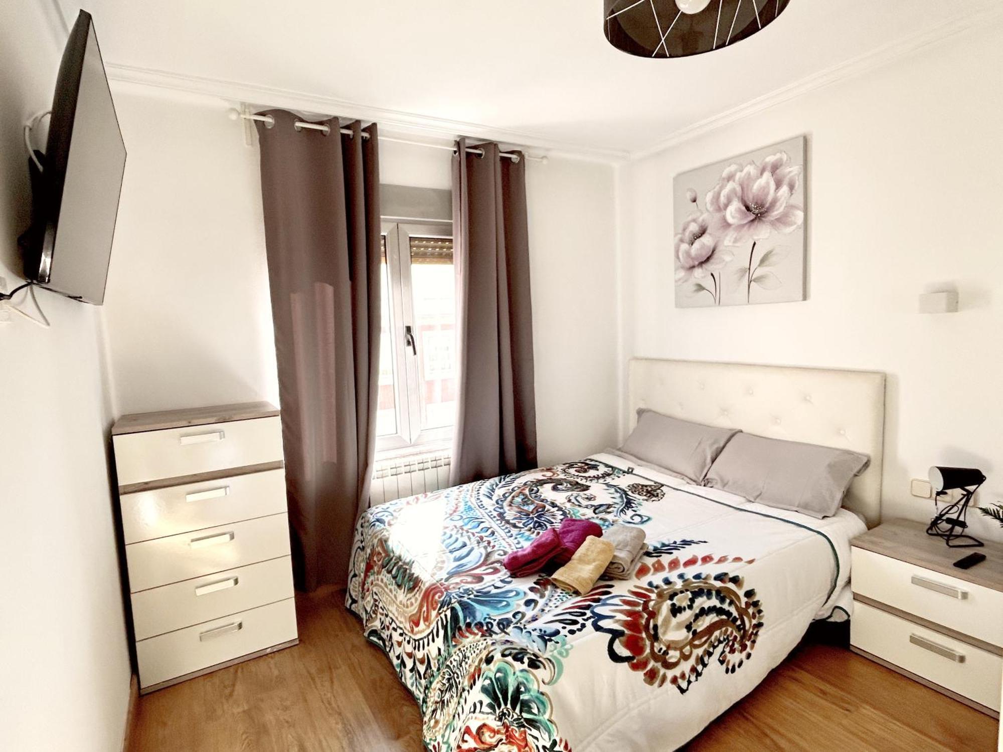 Apartmán Nuevo Cerca Centro , Wifi Y Calefaccion Oviedo Exteriér fotografie